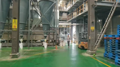 江苏煅烧氧化锌批发产品装车，快速响应市场订单
